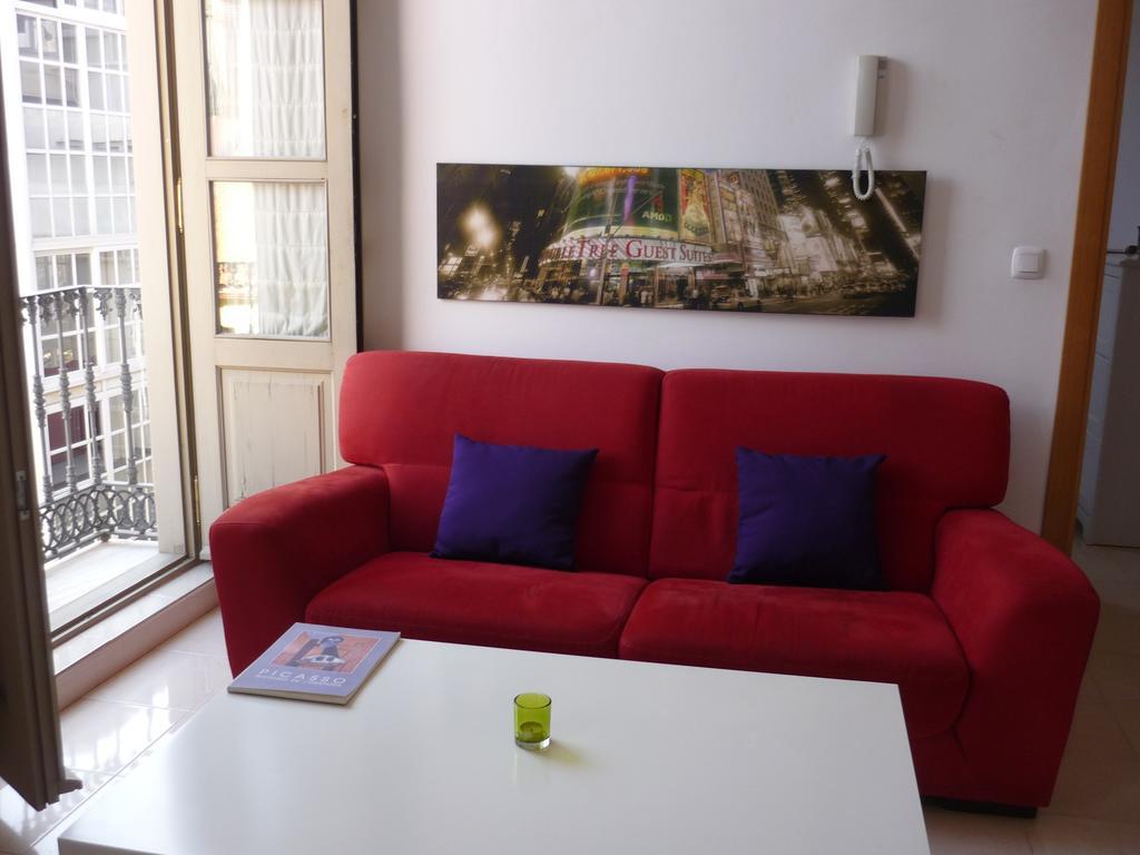 Malama Apartamentos Turisticos Málaga Szoba fotó