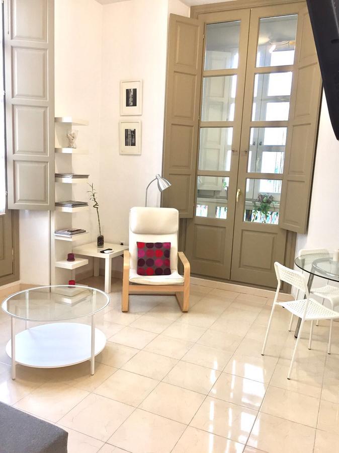 Malama Apartamentos Turisticos Málaga Kültér fotó