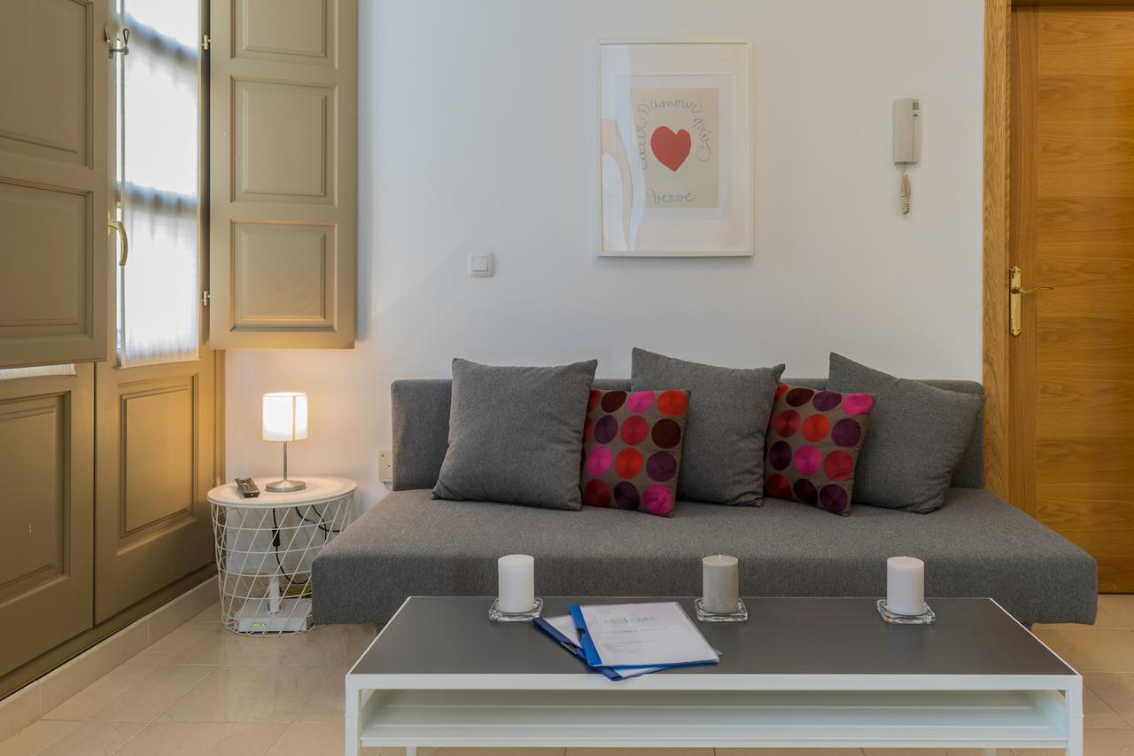 Malama Apartamentos Turisticos Málaga Kültér fotó