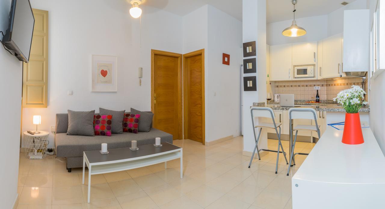 Malama Apartamentos Turisticos Málaga Kültér fotó