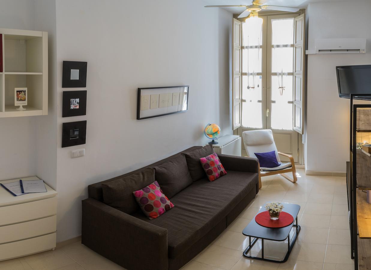 Malama Apartamentos Turisticos Málaga Kültér fotó